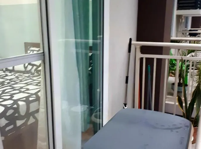 Cozy Unit 5mins From Mactan Cebu Int'l Airport With Netflix * Мактан